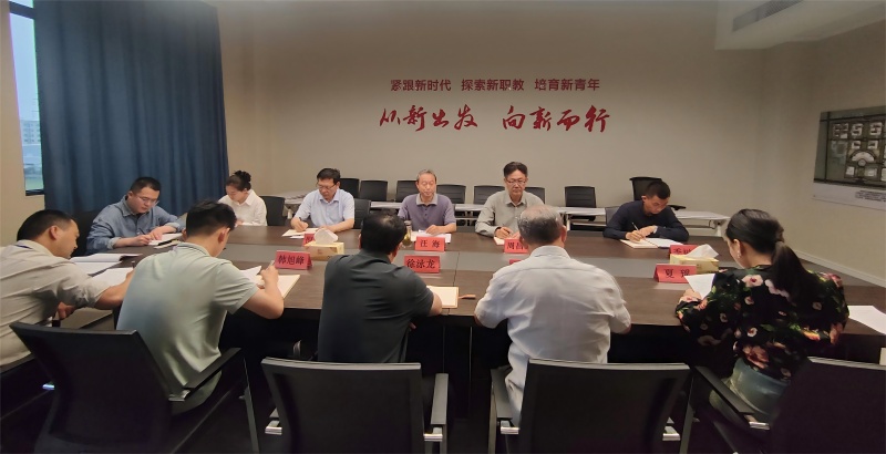 5172dcc847ce9acdd96671edae325eb(1).jpg